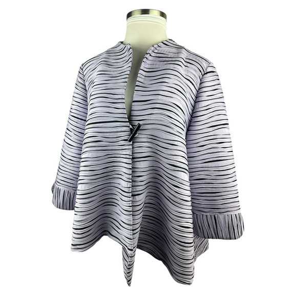 IC by Connie K Toggle Button Artsy Asymmetrical Textured Jacket Plus Size 3X - Picture 4 of 16